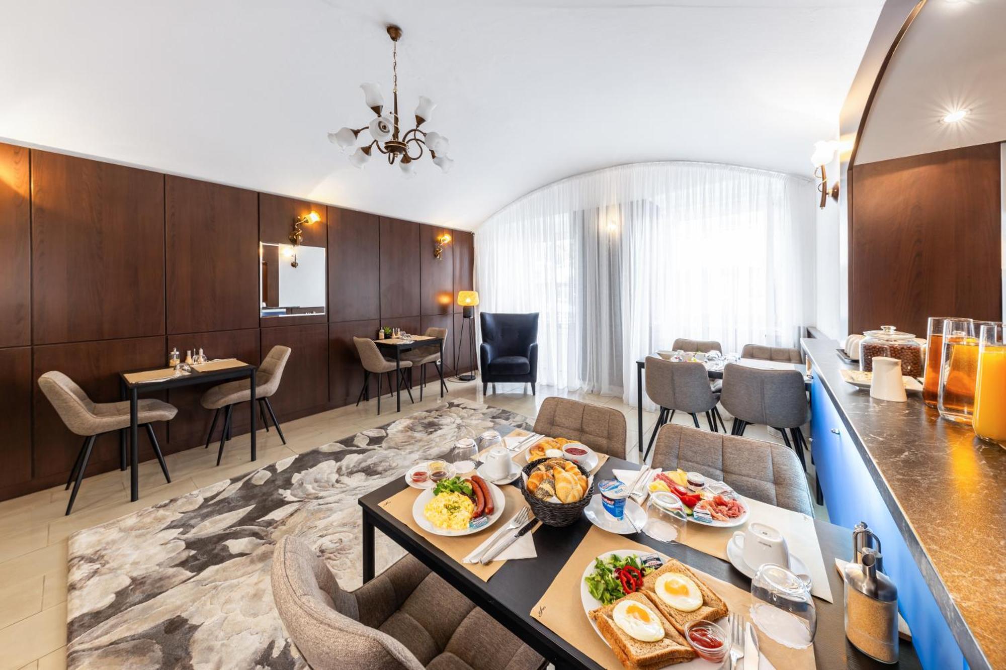 A1 Royal Plaza Hotel Prag Eksteriør billede